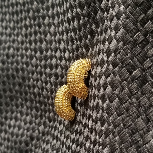 Vintage Dior Earrings 18k Gold plated - Picture 3 of 8